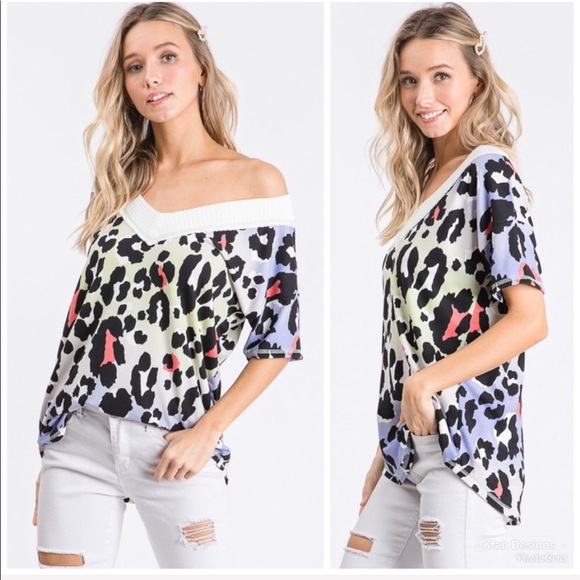 ❤️LAST 2! Animal Print Contrast Band V Neck Top! - Picture 5 of 8